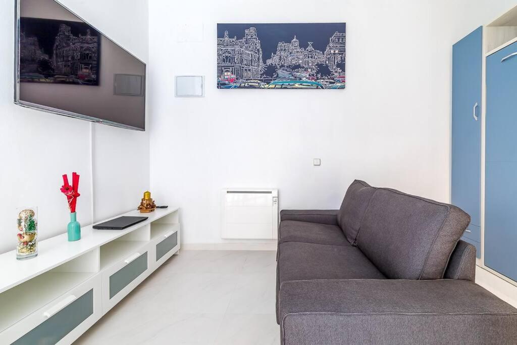 Estudio Acogedor En Zona Norte Madryt Zewnętrze zdjęcie